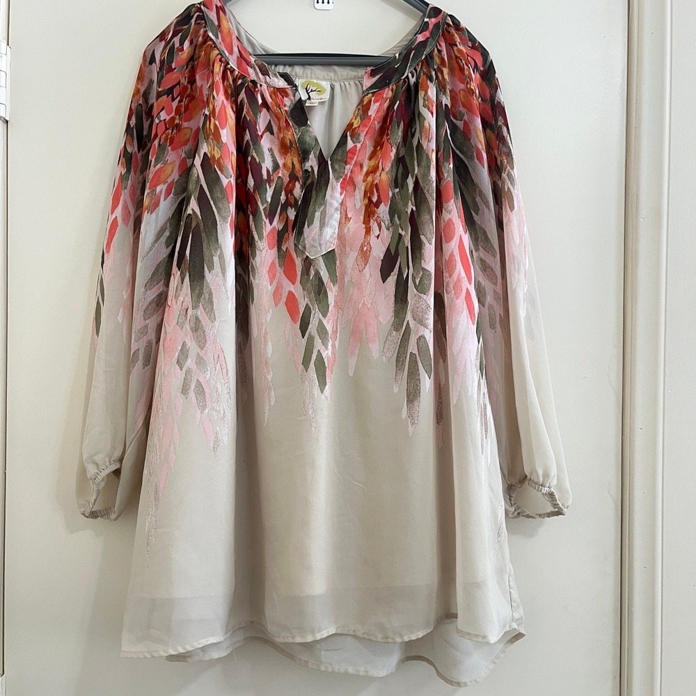 Fig & Flower Women Sheer‎ Floral Top 3X Plus Long Sleeve V Neck Boho Romantic